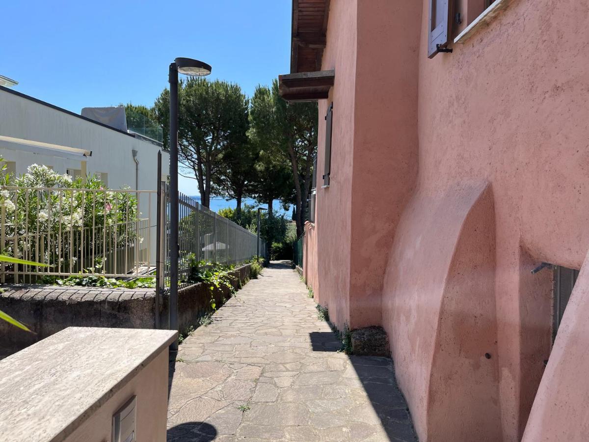 Bilocale A Due Passi Dal Lago Moniga del Garda Eksteriør billede